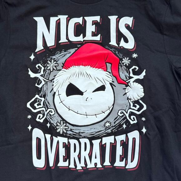 Nightmare before christmas black graphic tee sz med Jack skellington Santa claus - Picture 5 of 8